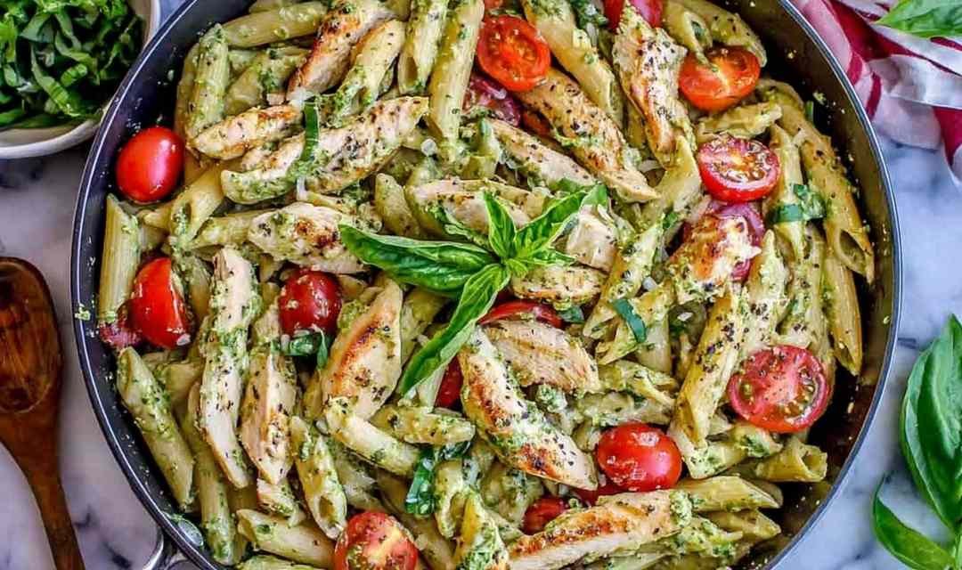 Pesto penne with chicken